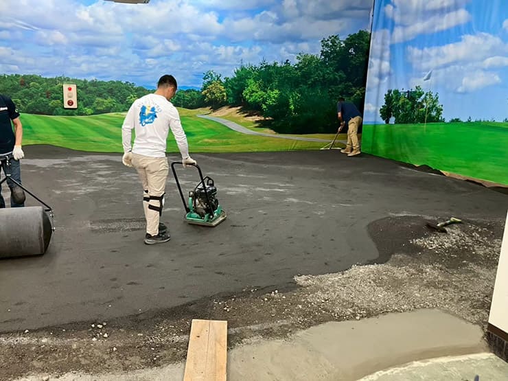 土台を固めていきます